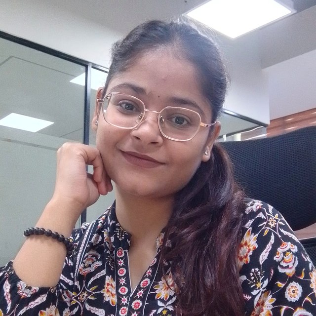 Ms. Jyoti Singh, Sales Coordinator at Mahesh Manglesh Plastics